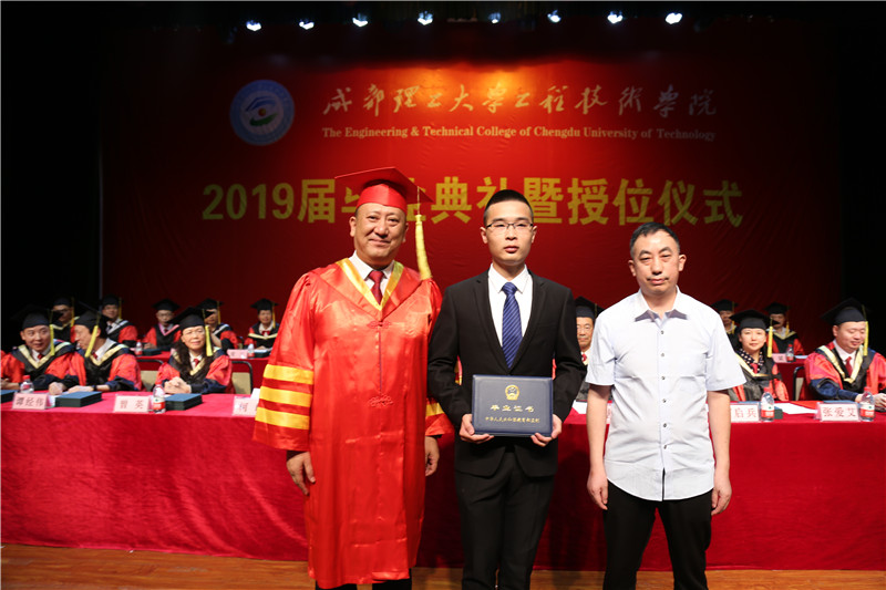 IMG_2227_wps图片.jpg